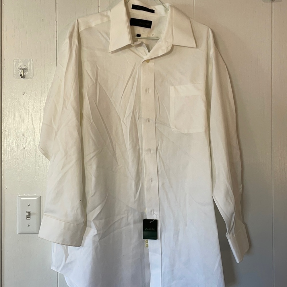 Marshall Fields white man’s shirt new with tags size 16 1/2 / 32